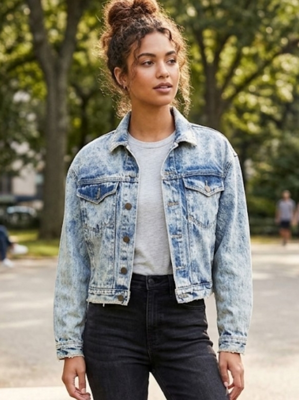 Vintage light ght Blue Acid Wash Denim Jacket - Women's Cropped Jean Jacket